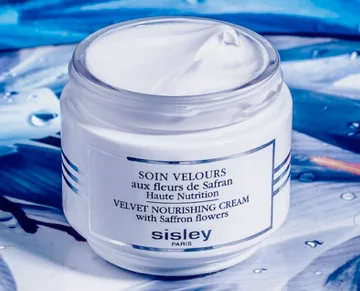 Produit cosmétique Tendance Parfums